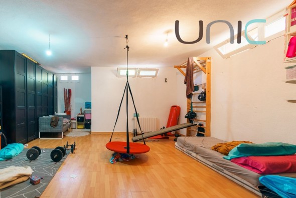 Resale - Villa - La Nucia