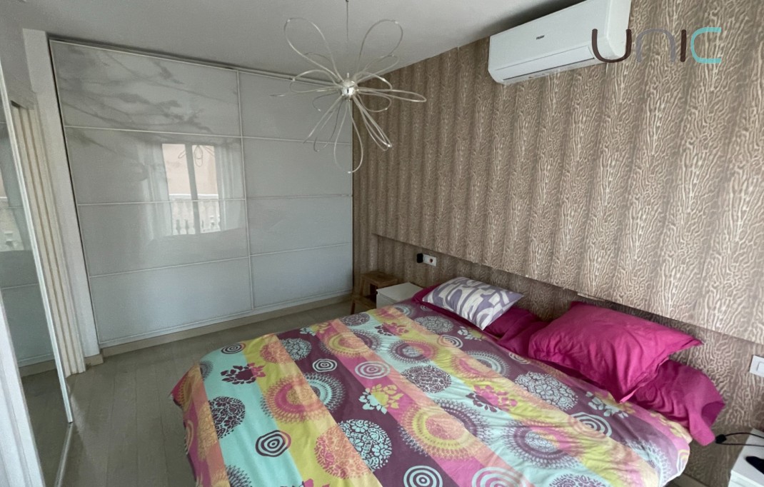 Resale - Villa - La Nucia