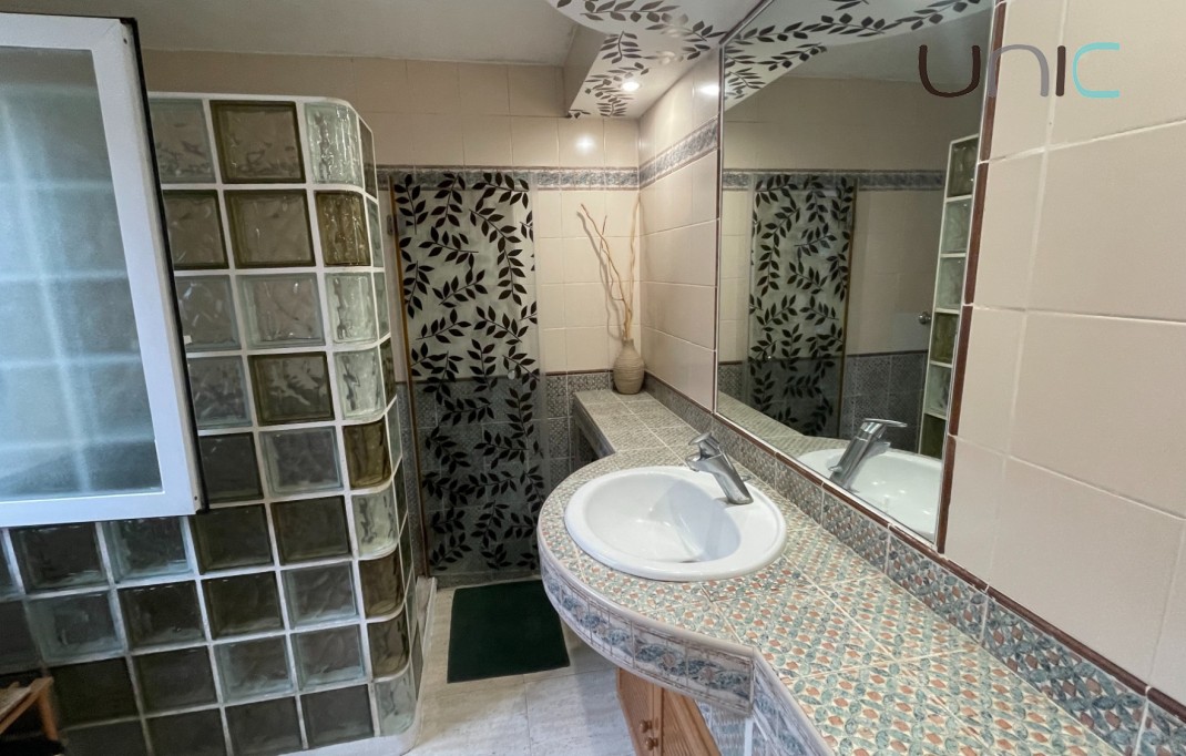 Resale - Villa - La Nucia