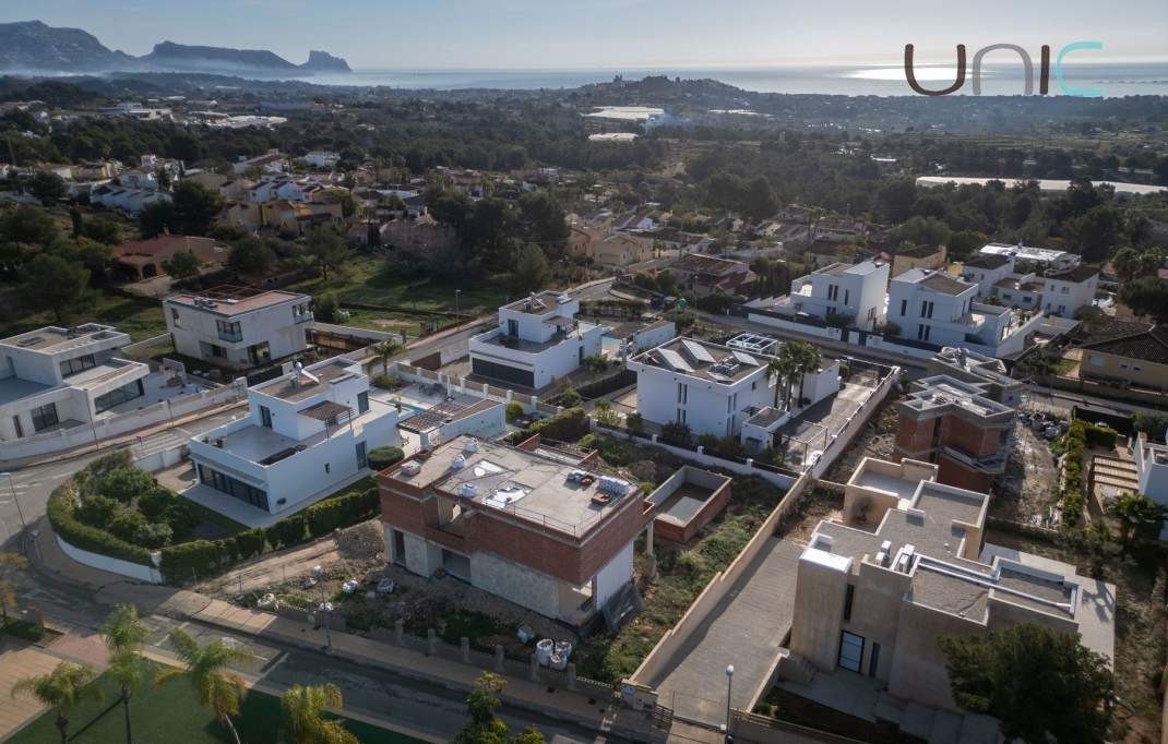 Resale - Villa - La Nucia