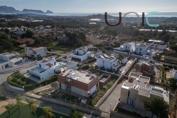 Resale - Villa - La Nucia