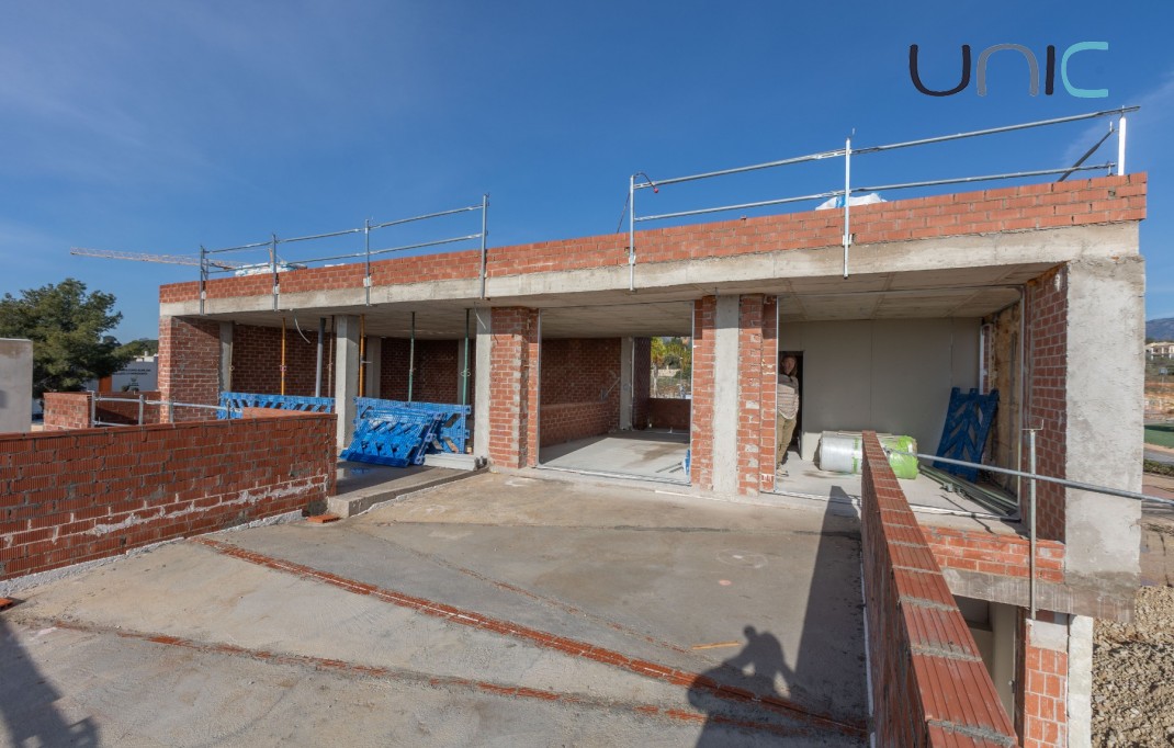 Resale - Villa - La Nucia