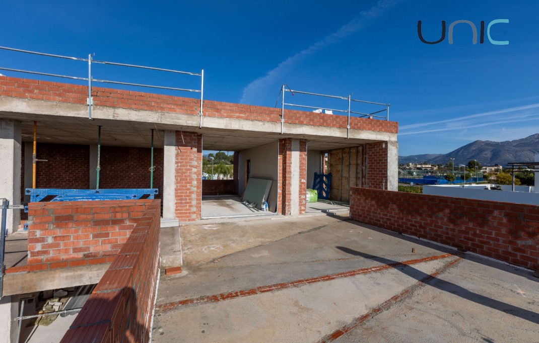 Resale - Villa - La Nucia