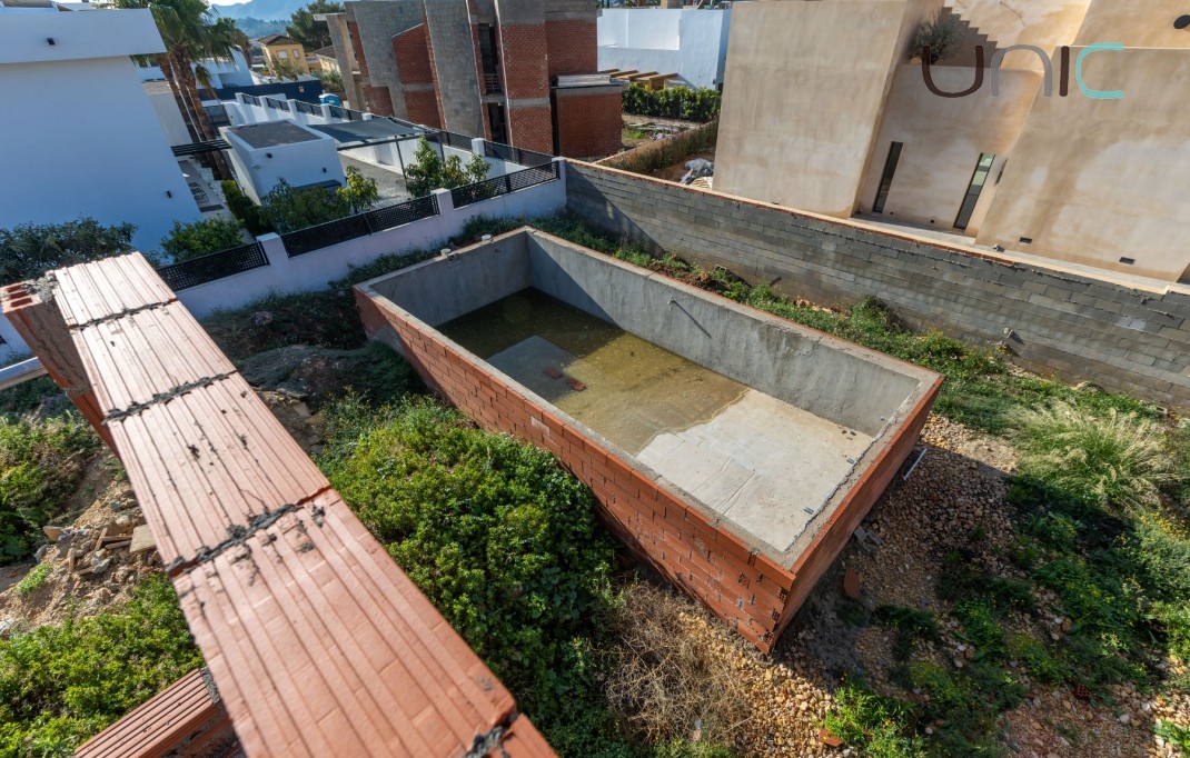 Resale - Villa - La Nucia