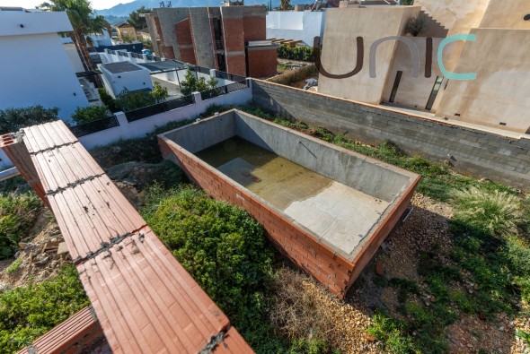 Resale - Villa - La Nucia