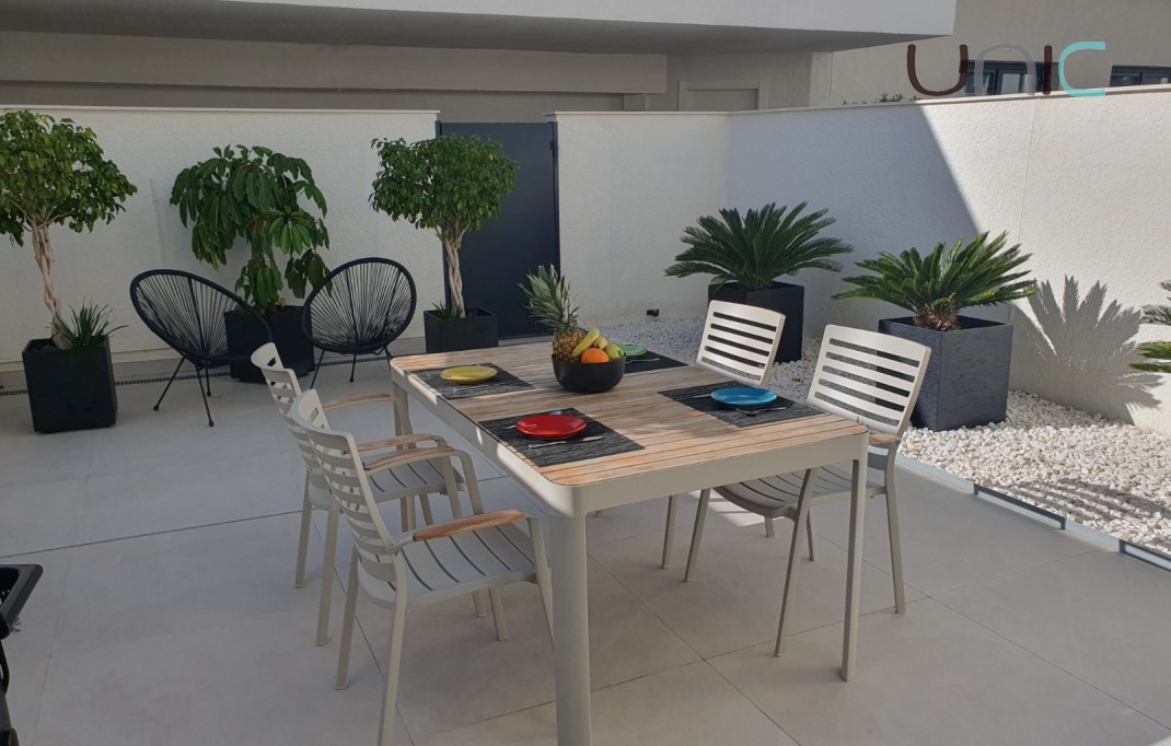 Resale - Reihenhaus - Albir