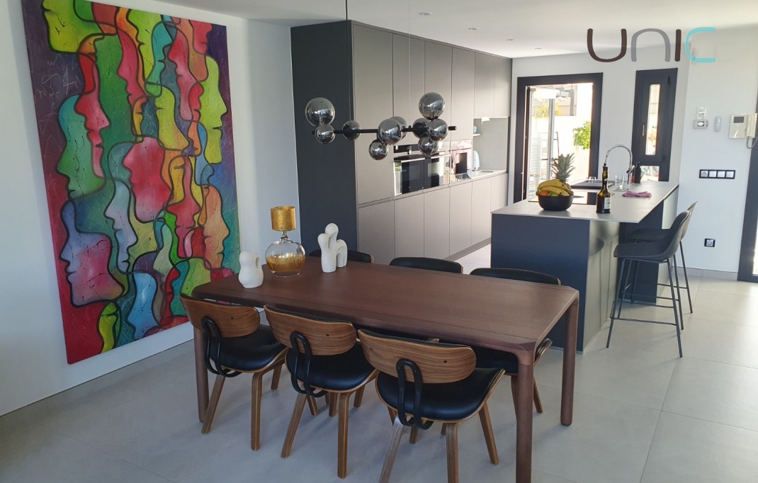 Resale - Reihenhaus - Albir