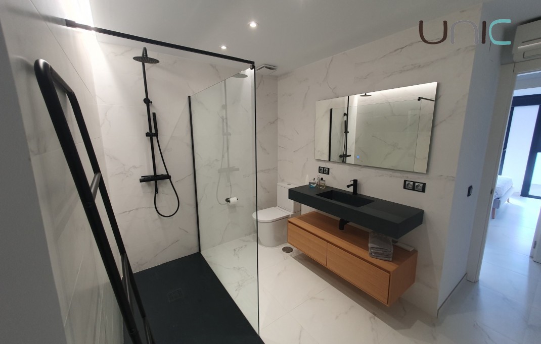 Resale - Reihenhaus - Albir