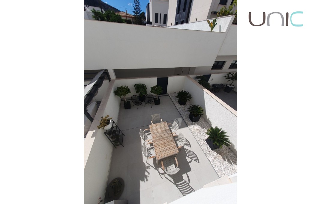Resale - Reihenhaus - Albir