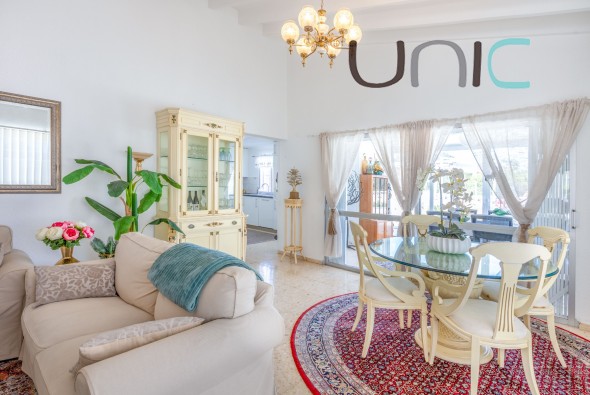 Resale - Villa - La Nucia