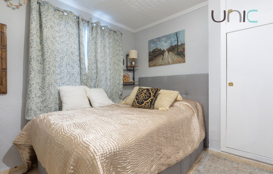 Resale - Villa - La Nucia