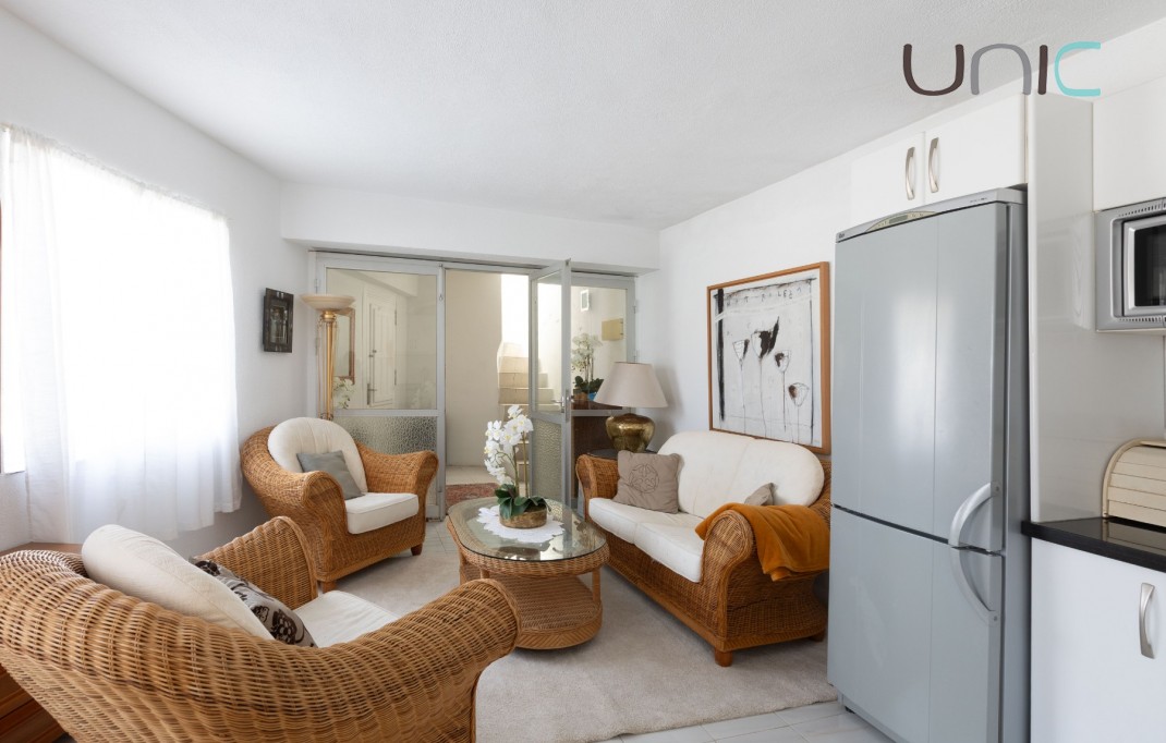 Resale - Villa - La Nucia