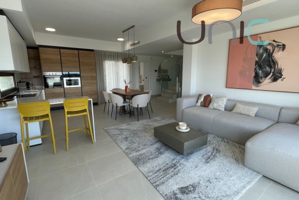 Resale - Villa - Finestrat