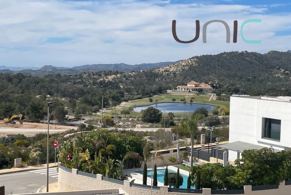 Resale - Villa - Finestrat