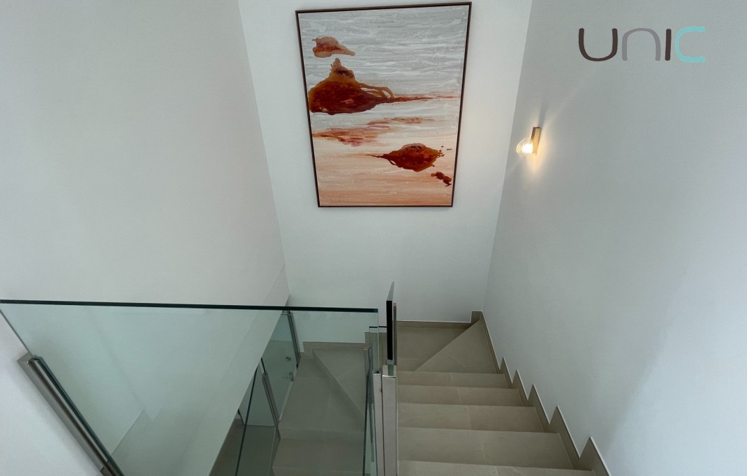 Resale - Villa - Finestrat