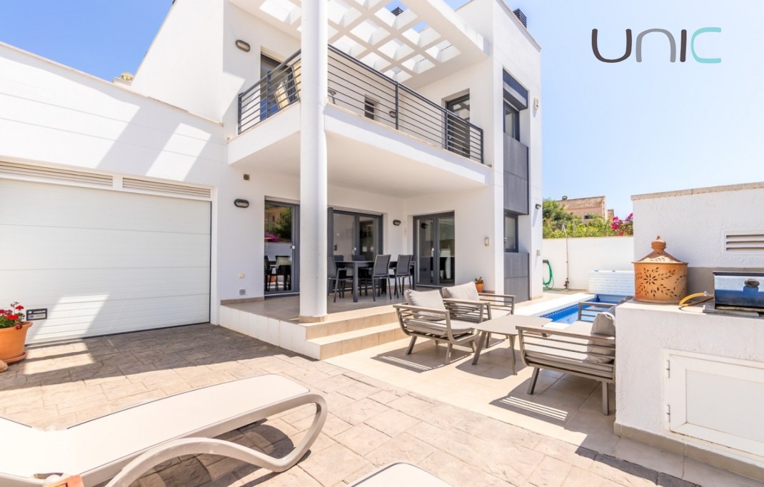 Venta - Villa - Albir