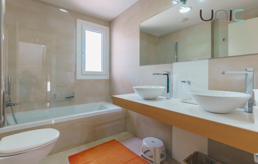 Venta - Villa - Albir