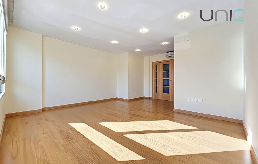 Resale - Wohnung - Alfaz del Pi