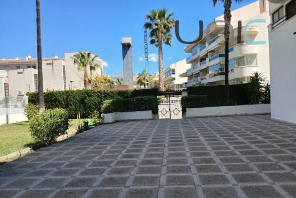 Sale - Apartment - Albir