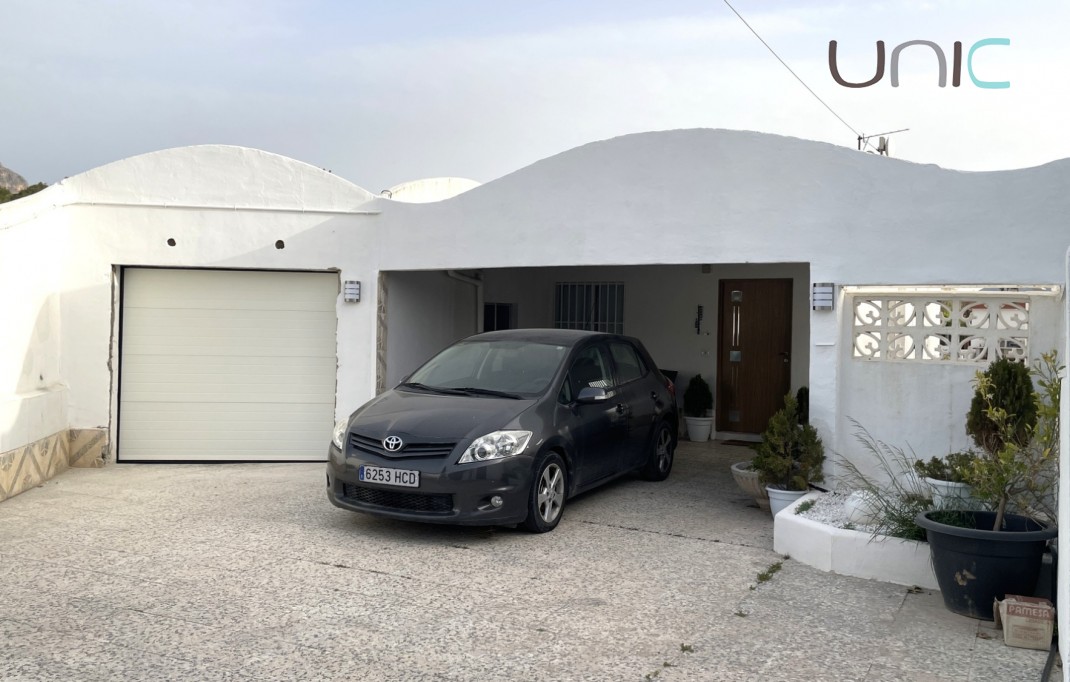 Sale - Villa - La Nucia