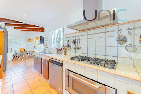 Resale - Villa - La Nucia