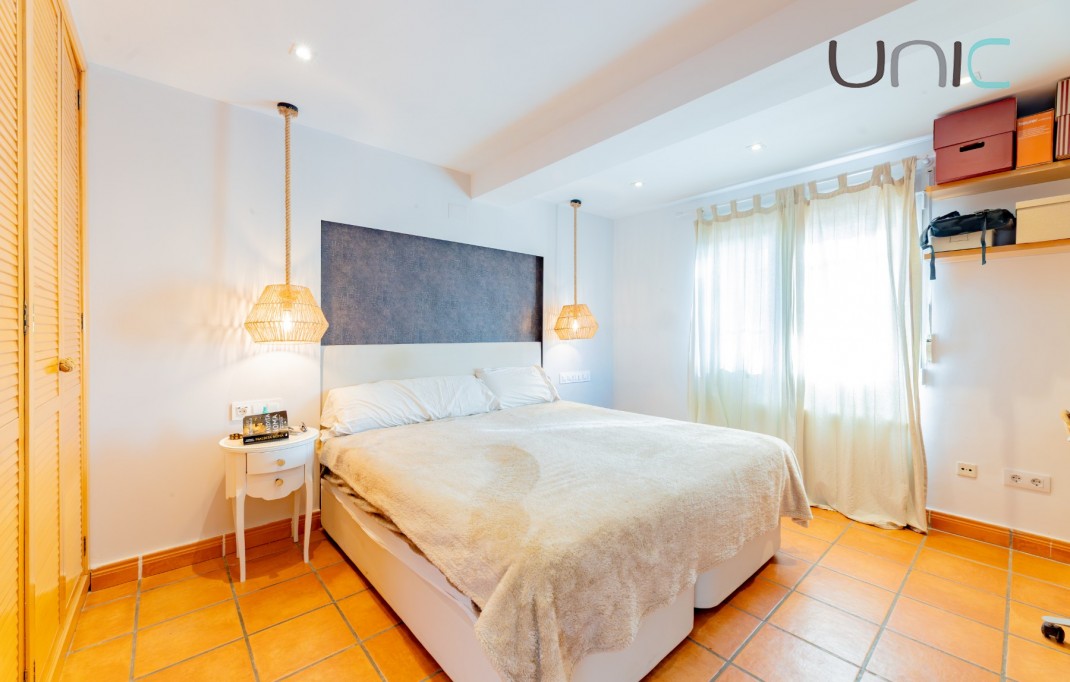Resale - Villa - La Nucia