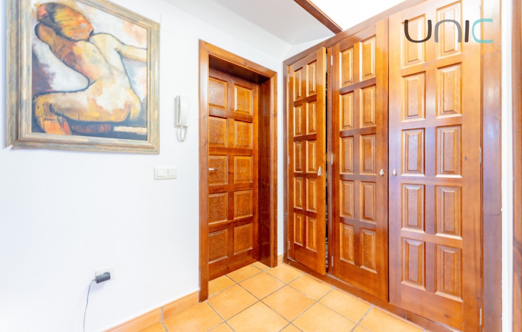 Resale - Villa - La Nucia