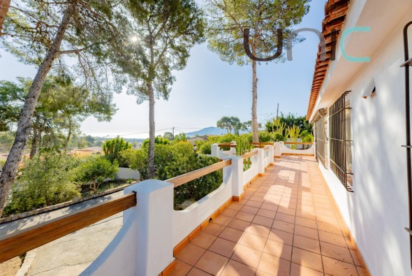 Resale - Villa - La Nucia