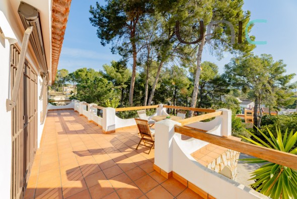 Resale - Villa - La Nucia