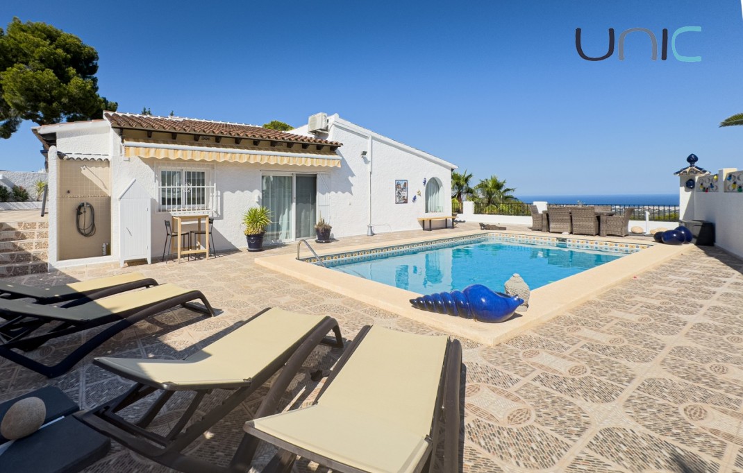 Sale - Villa - La Nucia