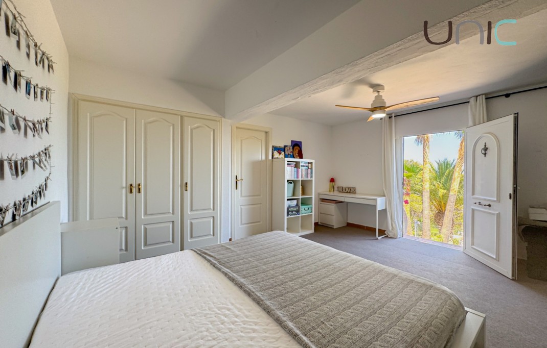 Sale - Villa - La Nucia