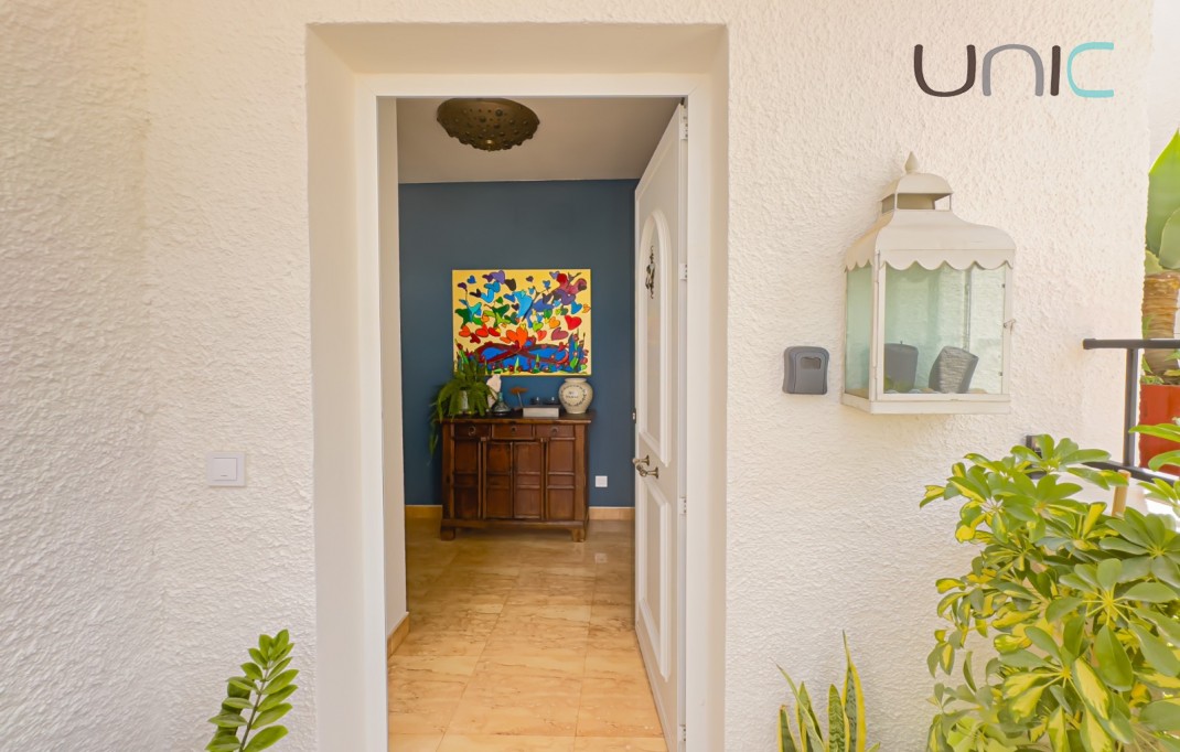 Sale - Villa - La Nucia