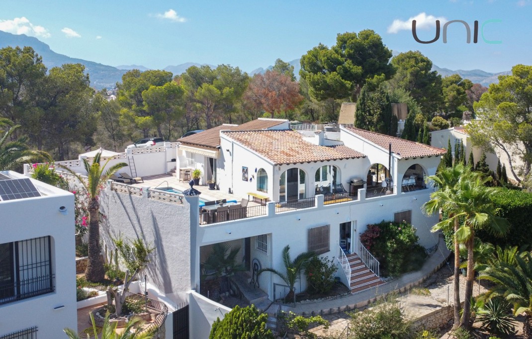 Sale - Villa - La Nucia