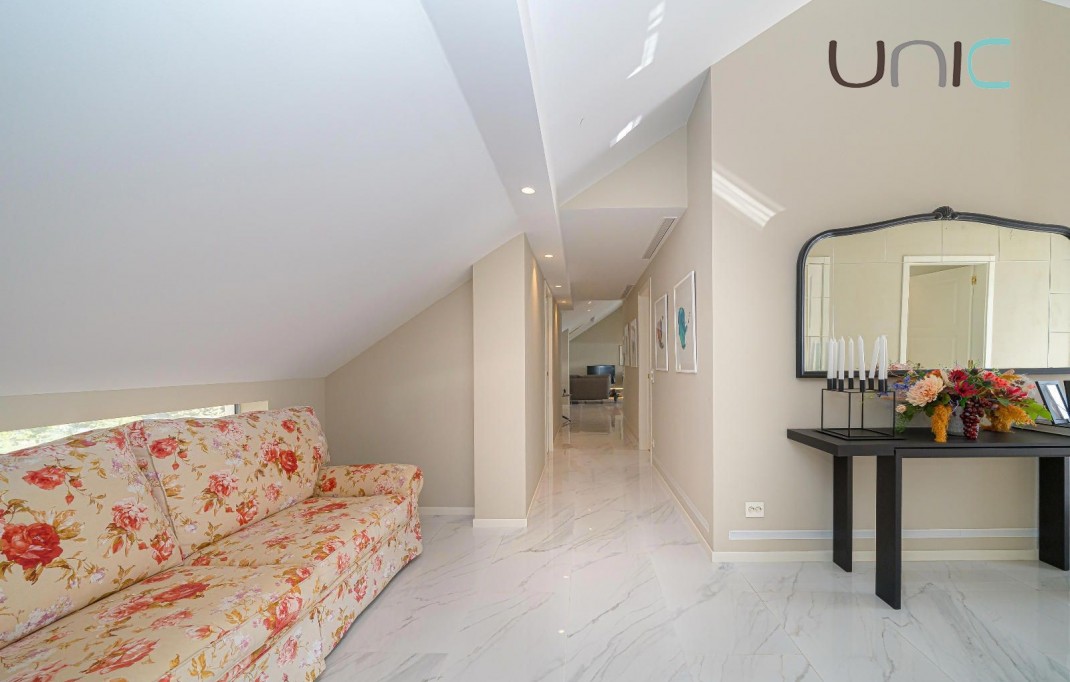 Sale - Apartment - Altea