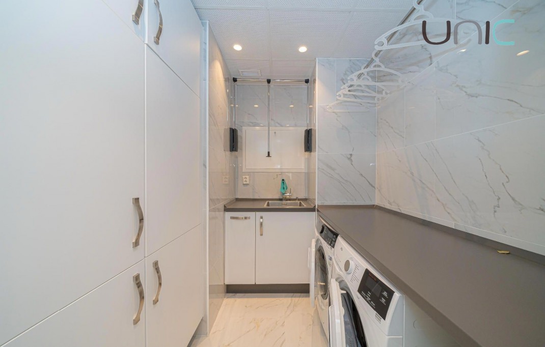 Sale - Apartment - Altea