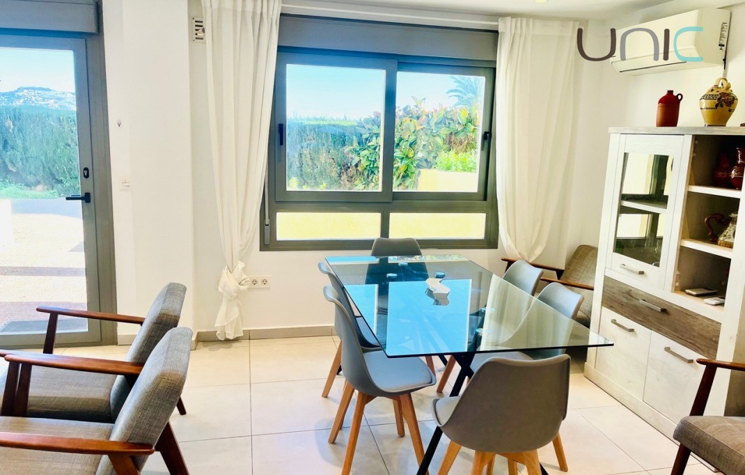 Resale - Wohnung - Albir