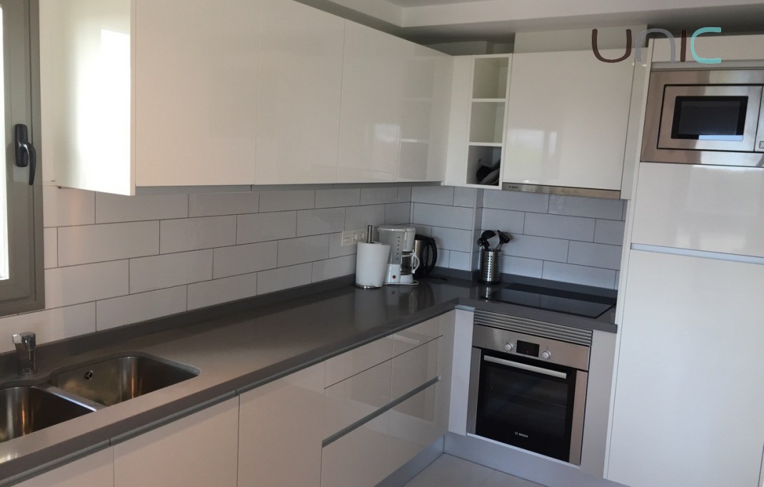 Resale - Wohnung - Albir