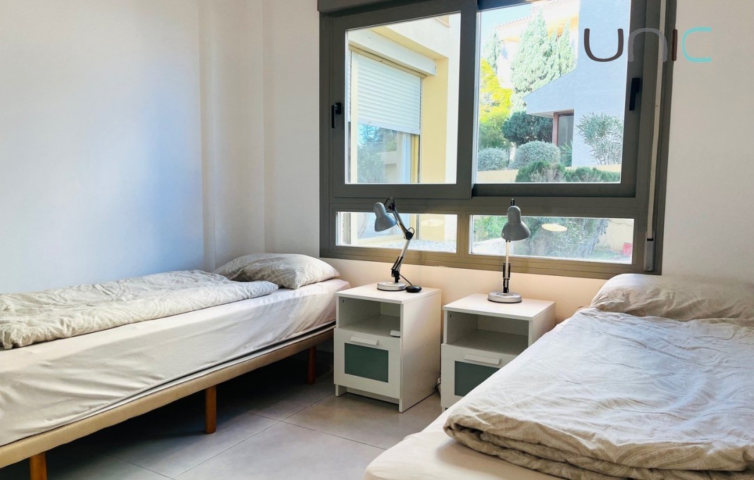 Resale - Wohnung - Albir