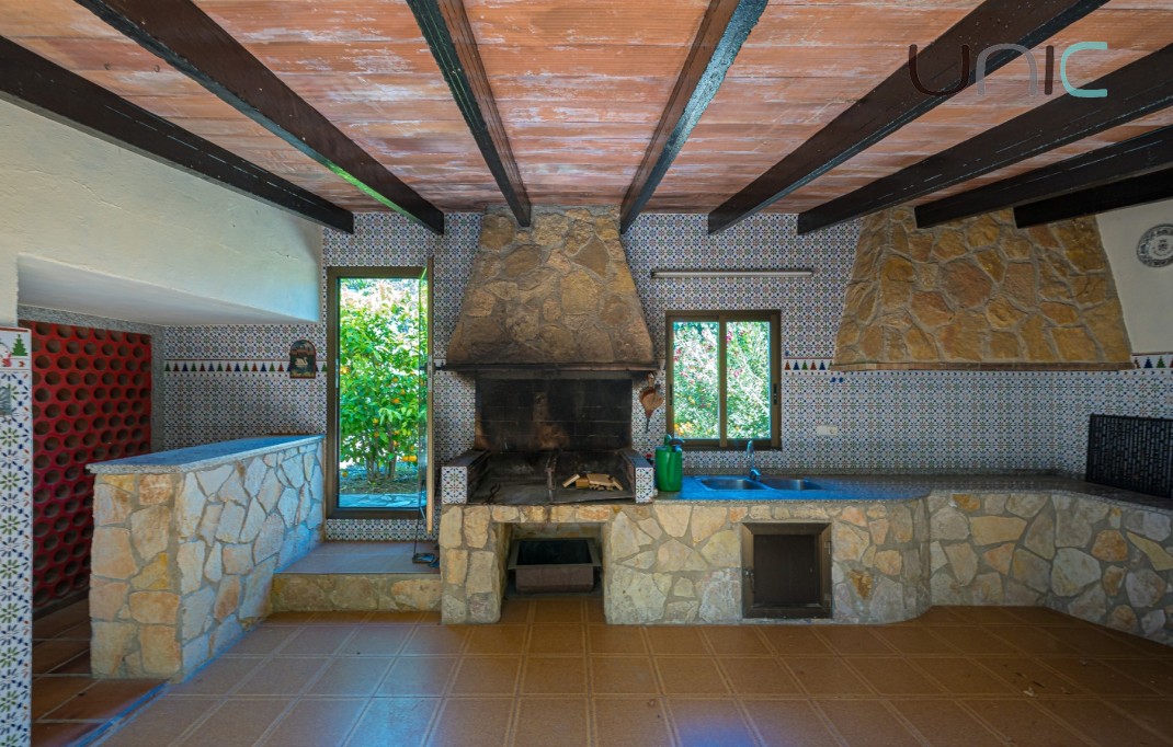 Resale - Villa - Alfaz del Pi