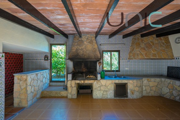 Resale - Villa - Alfaz del Pi
