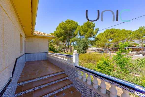Resale - Villa - Alfaz del Pi