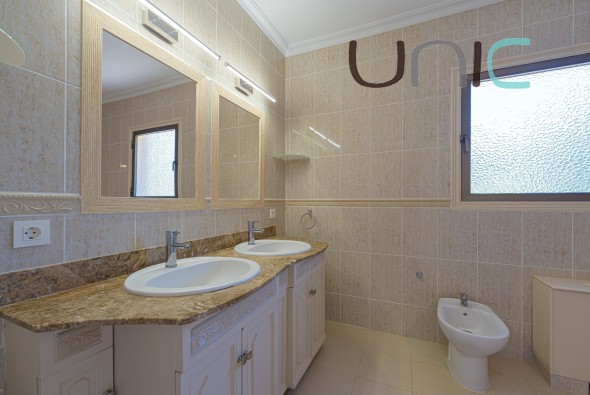 Resale - Villa - Alfaz del Pi