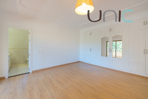 Resale - Villa - Alfaz del Pi