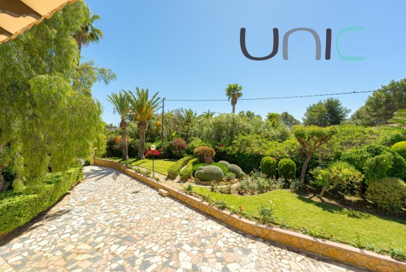 Resale - Villa - Alfaz del Pi