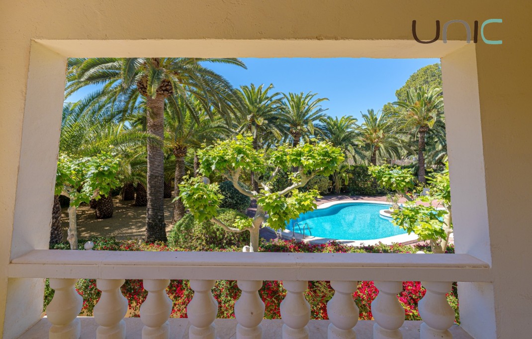 Resale - Villa - Alfaz del Pi
