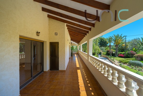 Resale - Villa - Alfaz del Pi