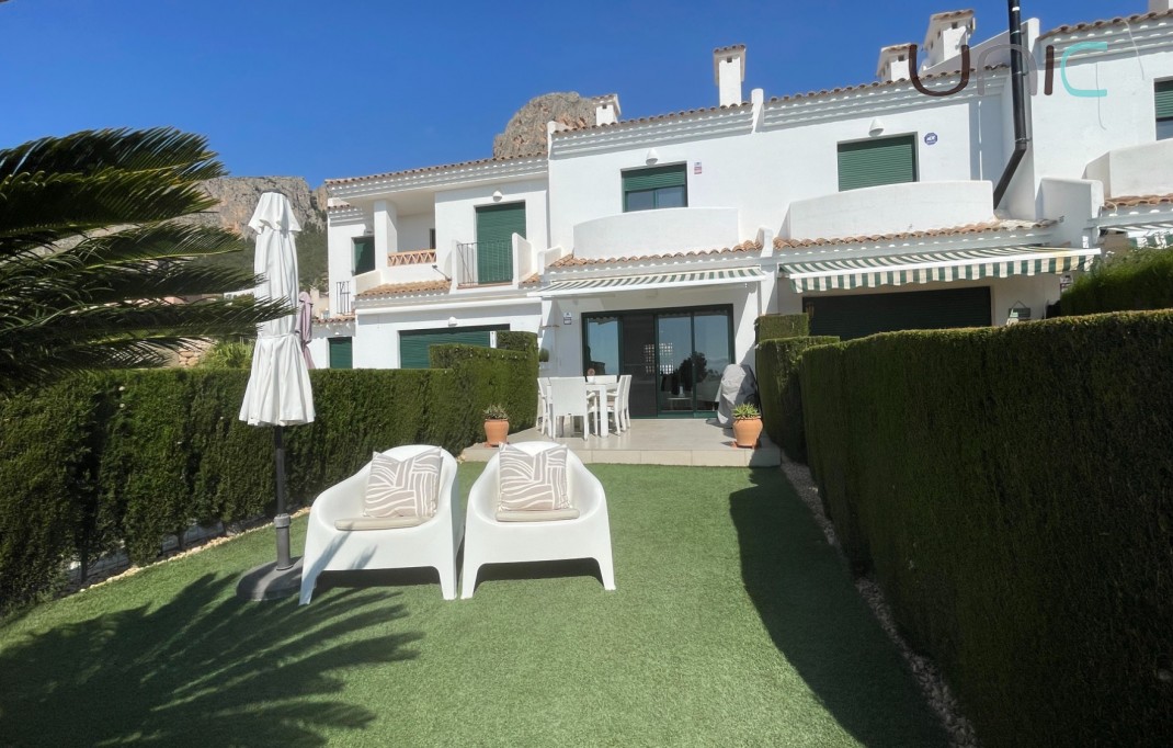 Venta - Casa adosada - Polop
