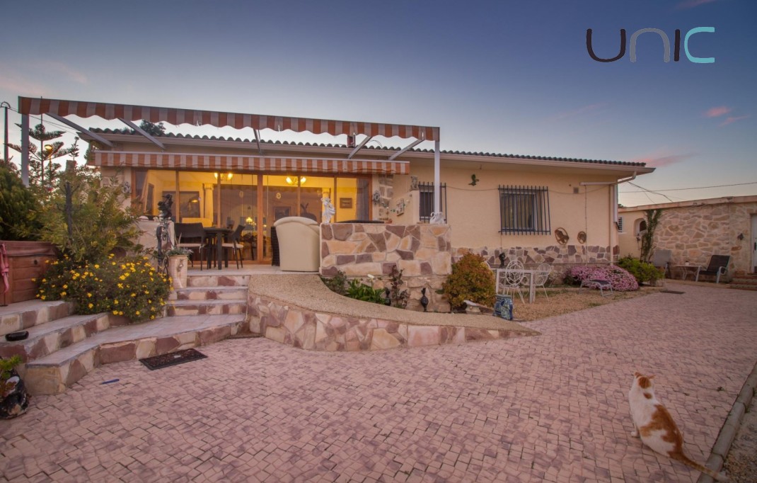 Venta - Villa - La Nucia