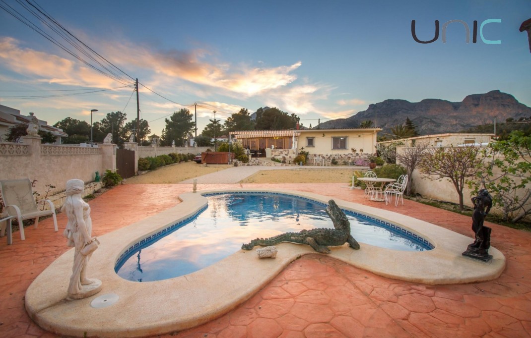 Venta - Villa - La Nucia