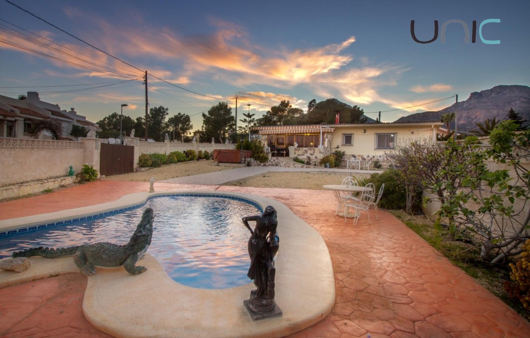 Venta - Villa - La Nucia